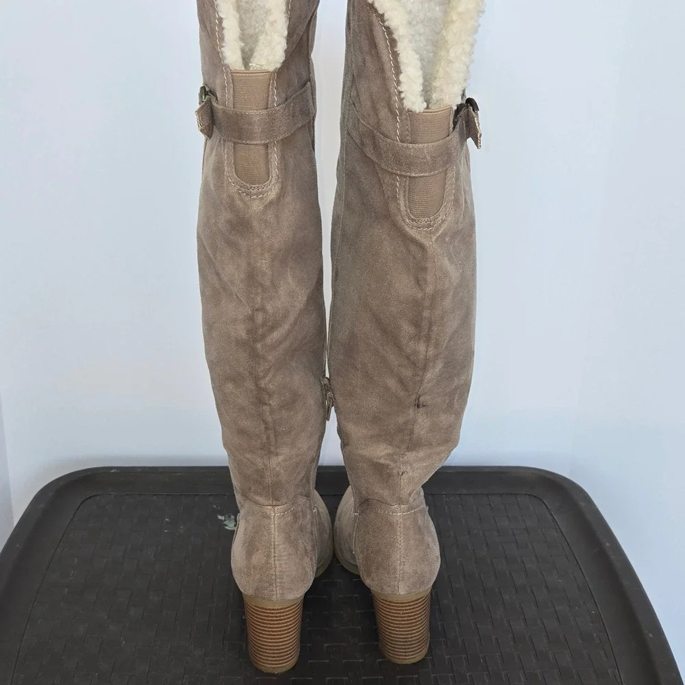 Sugar Winkle Tall Faux Fur Lined Boots Womens 7.5 Taupe Block Heel SGR-WINKIE
